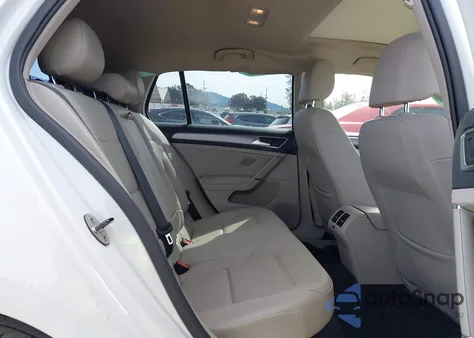 2015 Volkswagen Golf Tsi Se 4-Door z USA, uszkodzony, nr VIN 3VW217AU2FM085541